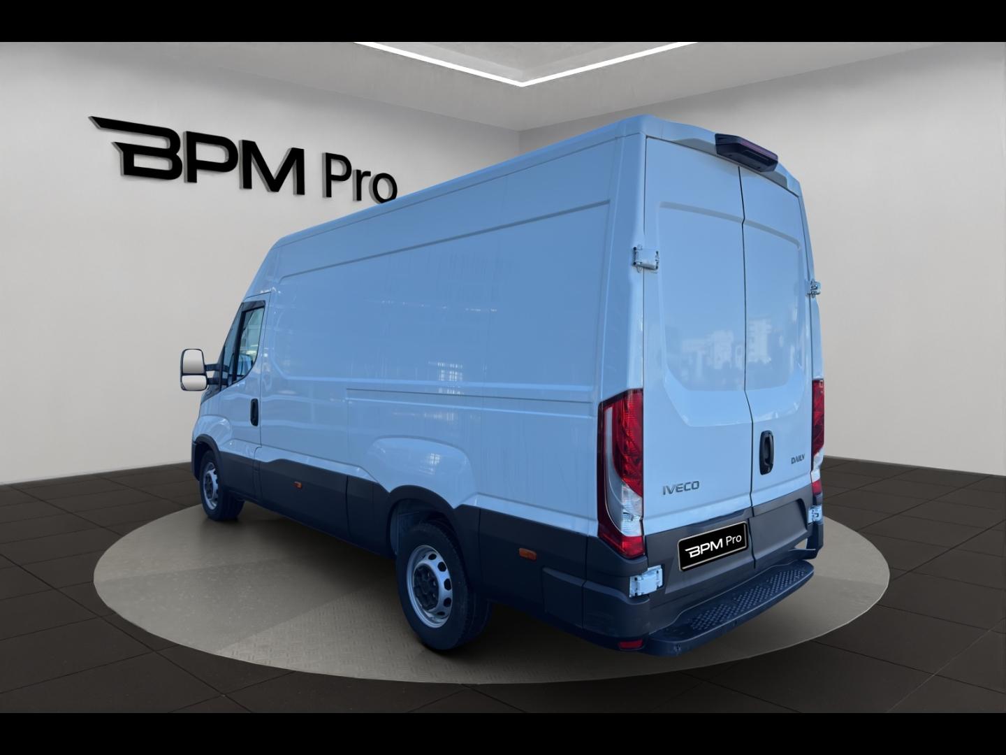 Image IVECO Daily 35S Fg 35S14H / Fourgon 12m3 / 2024