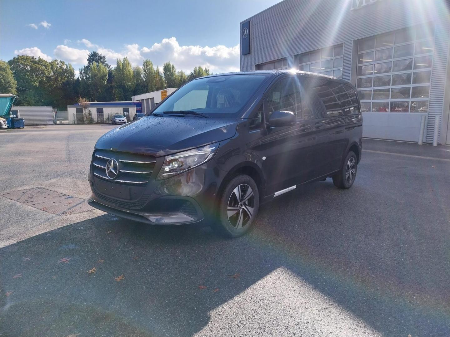 Image MERCEDES-BENZ Vito Fg 116 CDI Compact Select Propulsion 9G-Tronic
