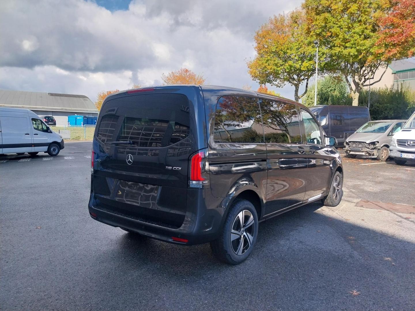 Image MERCEDES-BENZ Vito Fg 116 CDI Compact Select Propulsion 9G-Tronic