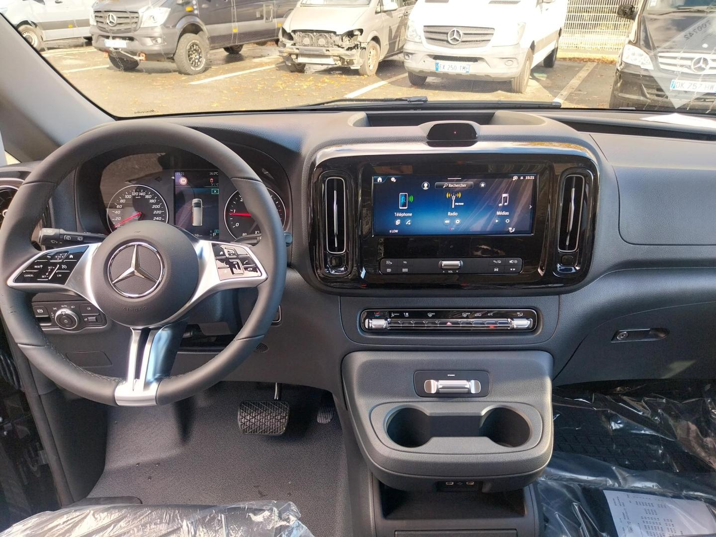 Image MERCEDES-BENZ Vito Fg 116 CDI Compact Select Propulsion 9G-Tronic
