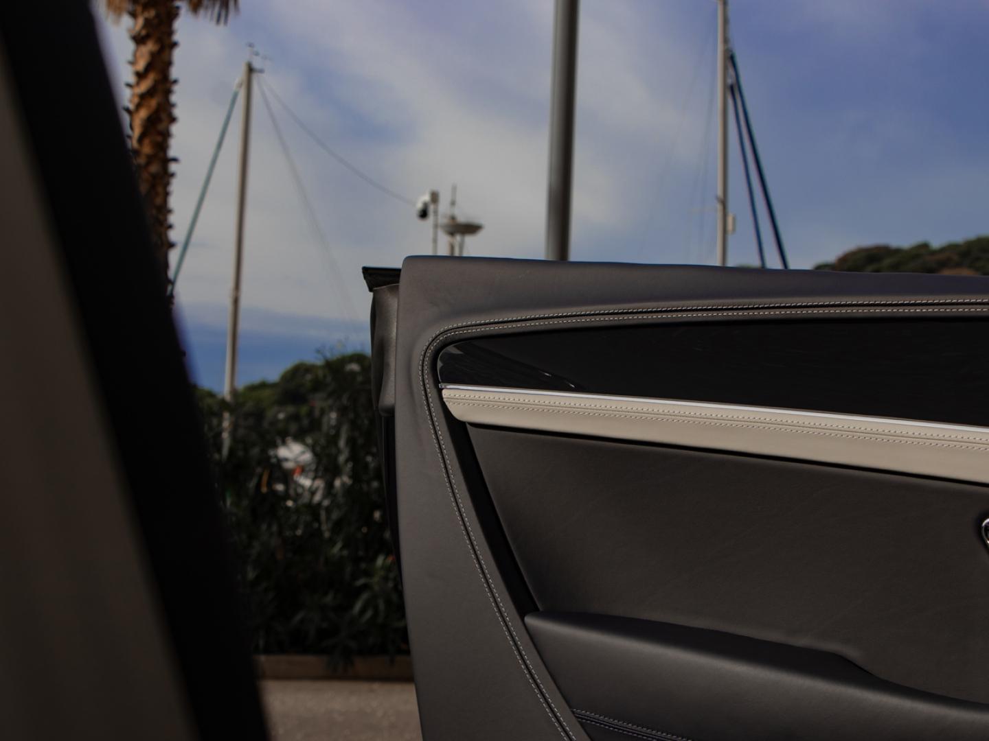 Image BENTLEY CONTINENTAL GTC V8 4.0 Hybrid 680ch