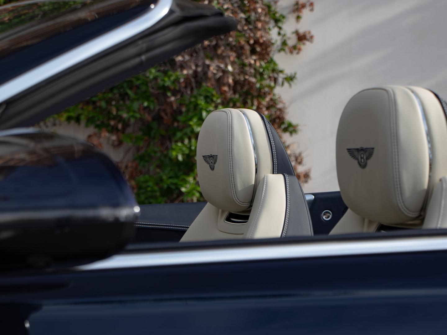 Image BENTLEY CONTINENTAL GTC V8 4.0 Hybrid 680ch