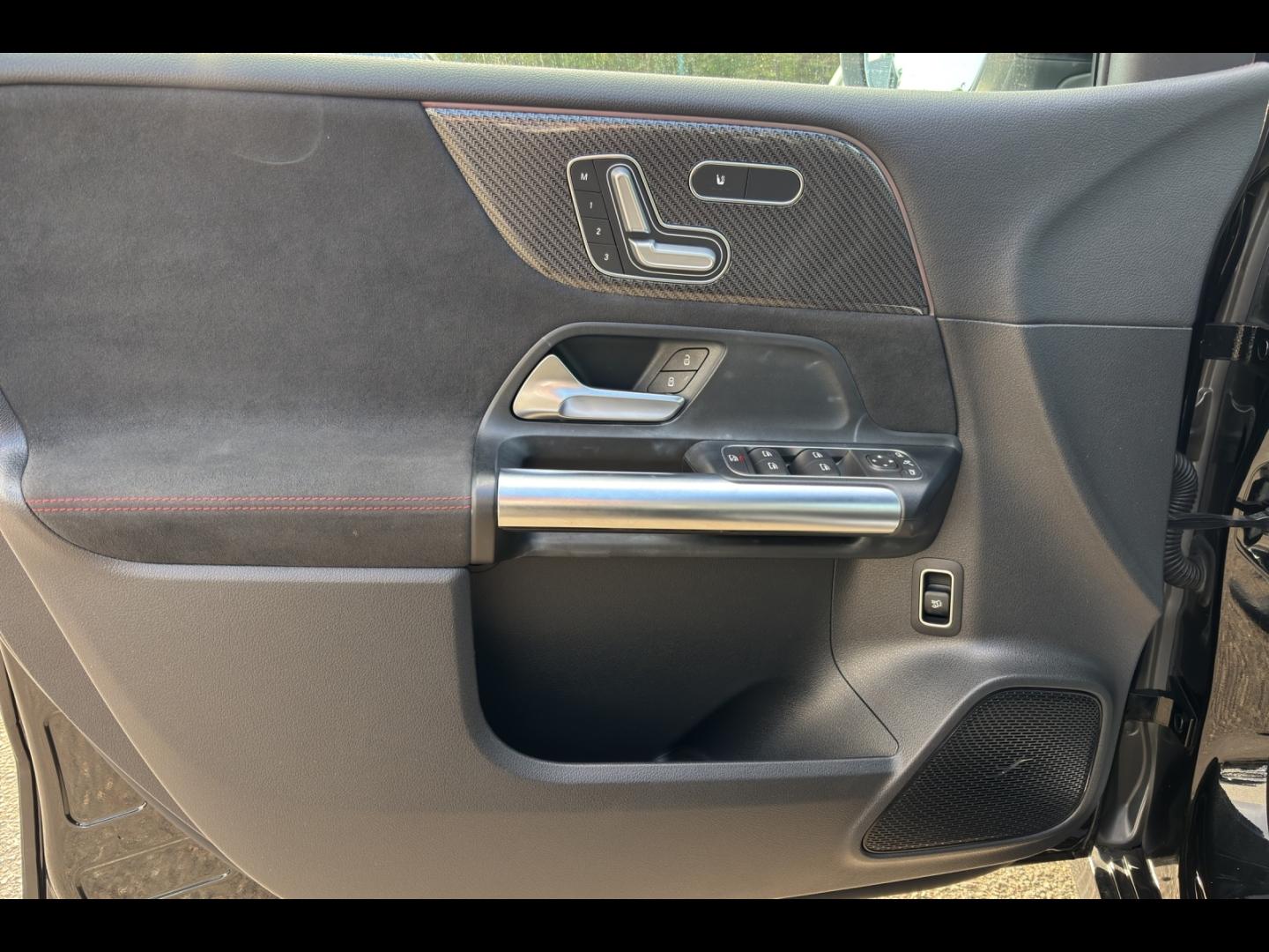 Image MERCEDES-BENZ Classe B 180d 2.0 116ch AMG Line Edition 8G-DCT