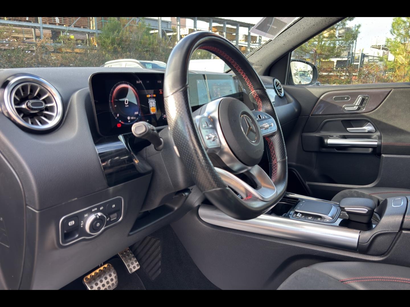 Image MERCEDES-BENZ Classe B 180d 2.0 116ch AMG Line Edition 8G-DCT