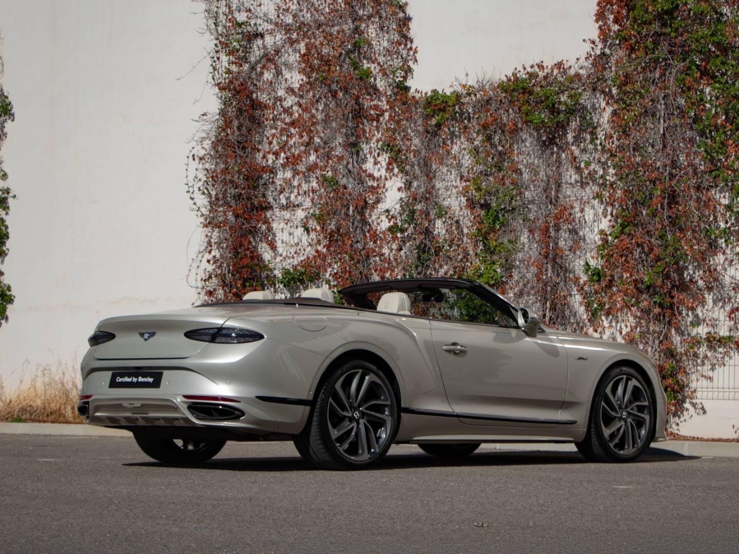 Image BENTLEY CONTINENTAL GTC Speed V8 4.0 Hybrid 780ch