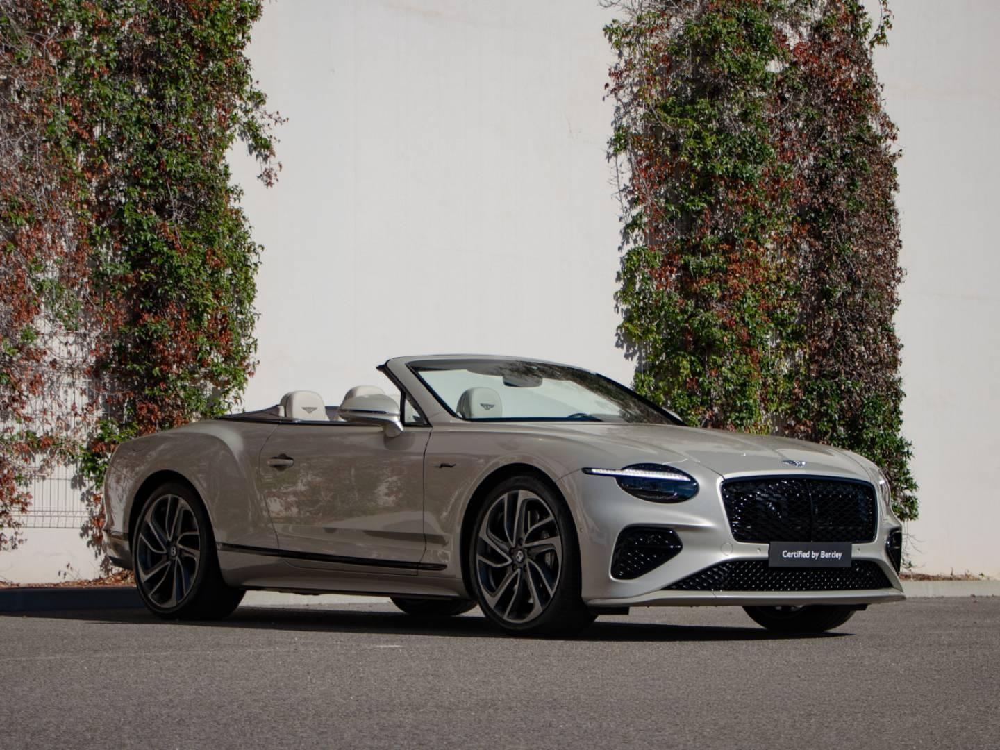 Image BENTLEY CONTINENTAL GTC Speed V8 4.0 Hybrid 780ch