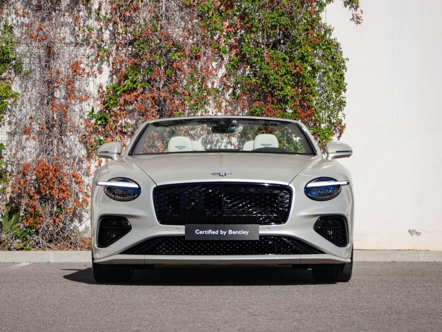 Photo BENTLEY CONTINENTAL GTC Speed V8 4.0 Hybrid 780ch
