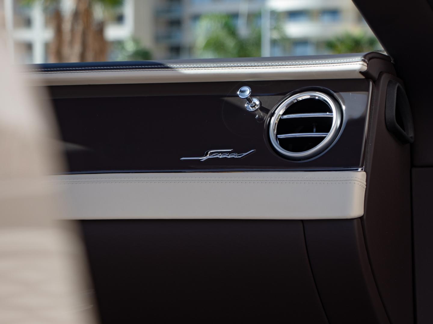Image BENTLEY CONTINENTAL GTC Speed V8 4.0 Hybrid 780ch