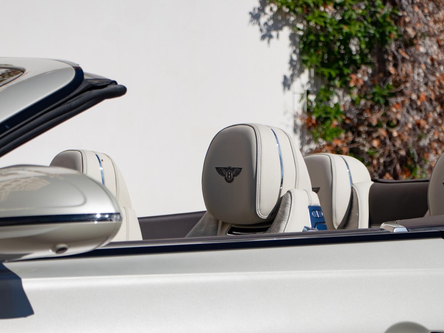 Image BENTLEY CONTINENTAL GTC Speed V8 4.0 Hybrid 780ch