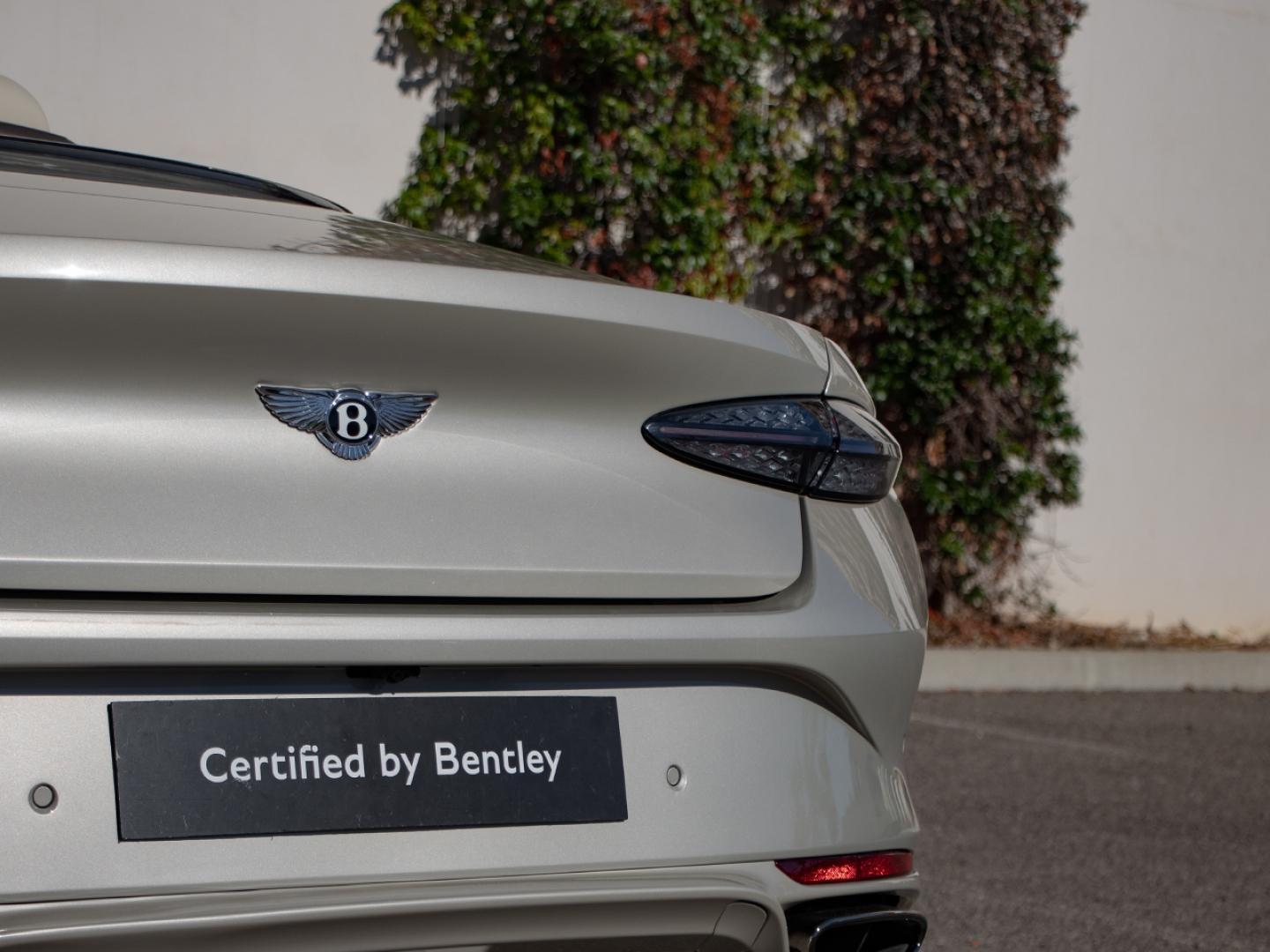 Image BENTLEY CONTINENTAL GTC Speed V8 4.0 Hybrid 780ch