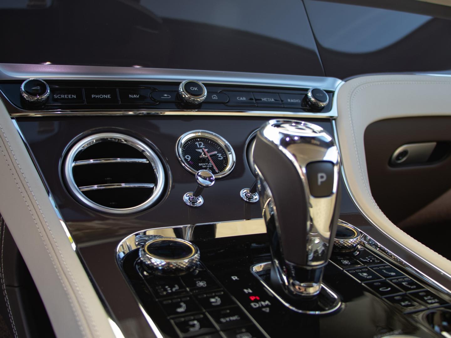 Image BENTLEY CONTINENTAL GTC Speed V8 4.0 Hybrid 780ch