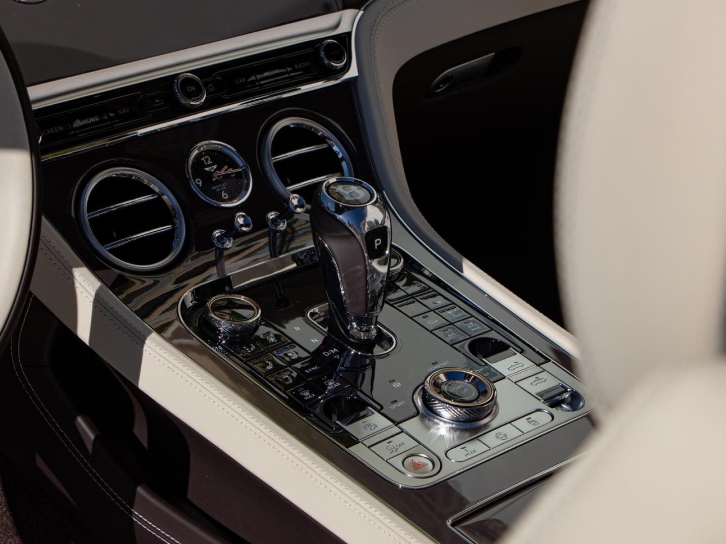 Image BENTLEY CONTINENTAL GTC Speed V8 4.0 Hybrid 780ch