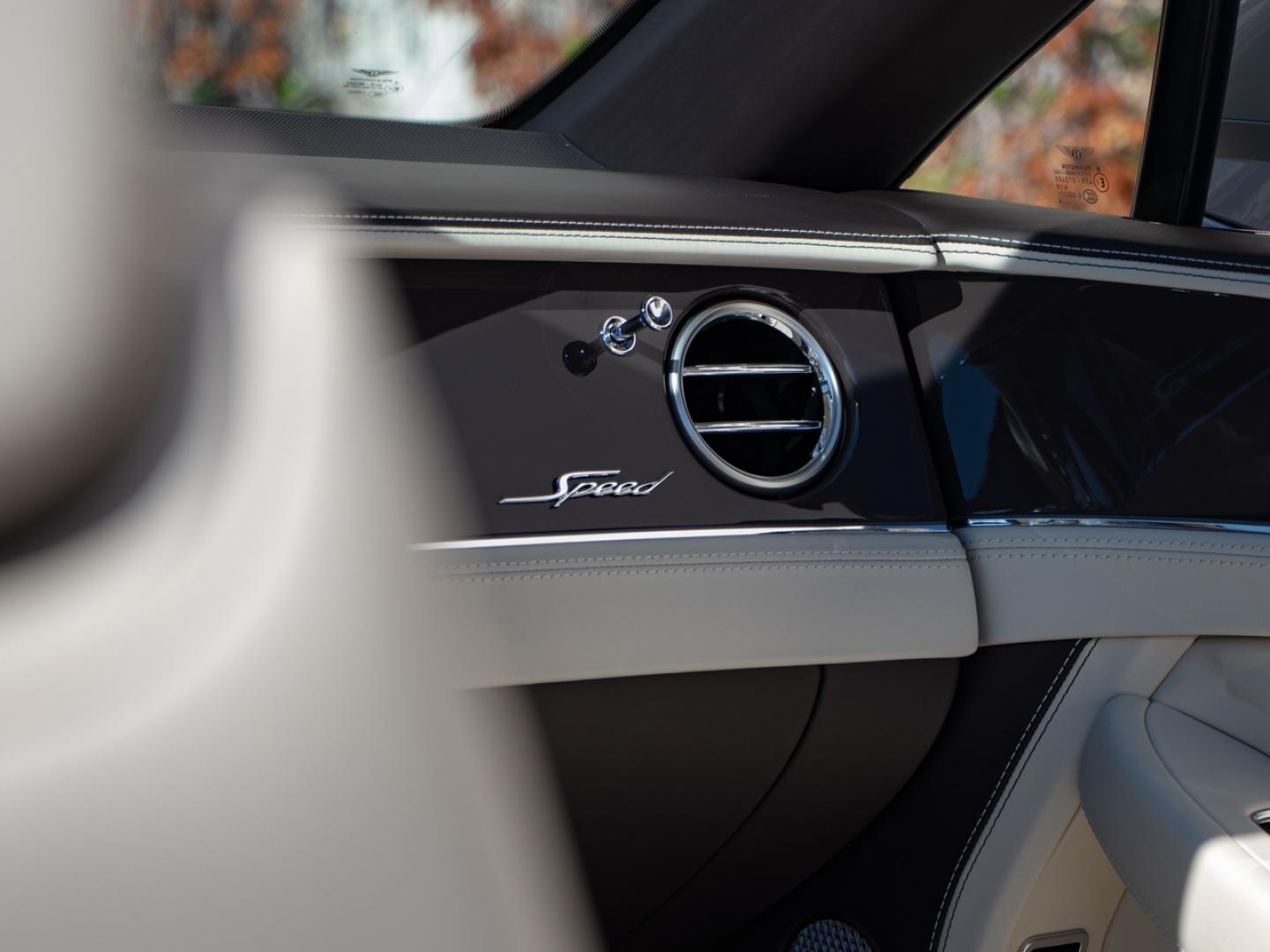 Image BENTLEY CONTINENTAL GTC Speed V8 4.0 Hybrid 780ch