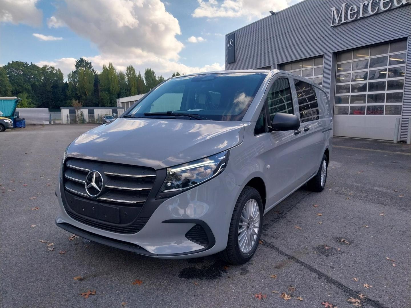 Image MERCEDES-BENZ Vito Fg 119 CDI Mixto Long Select Propulsion 9G-Tronic