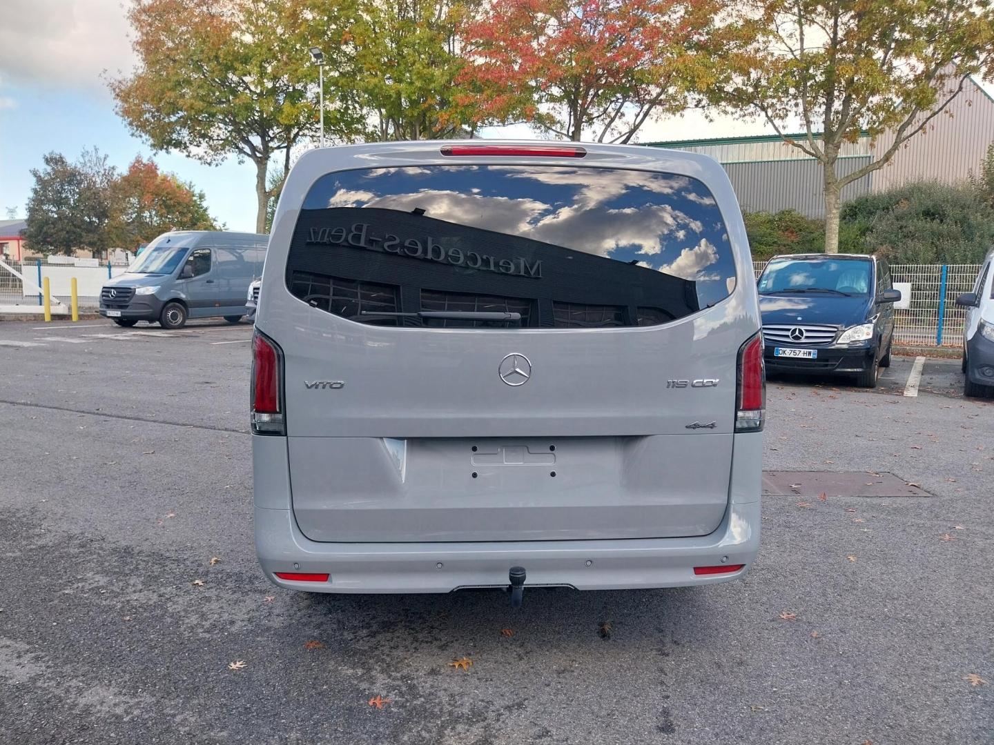 Image MERCEDES-BENZ Vito Fg 119 CDI Mixto Long Select Propulsion 9G-Tronic