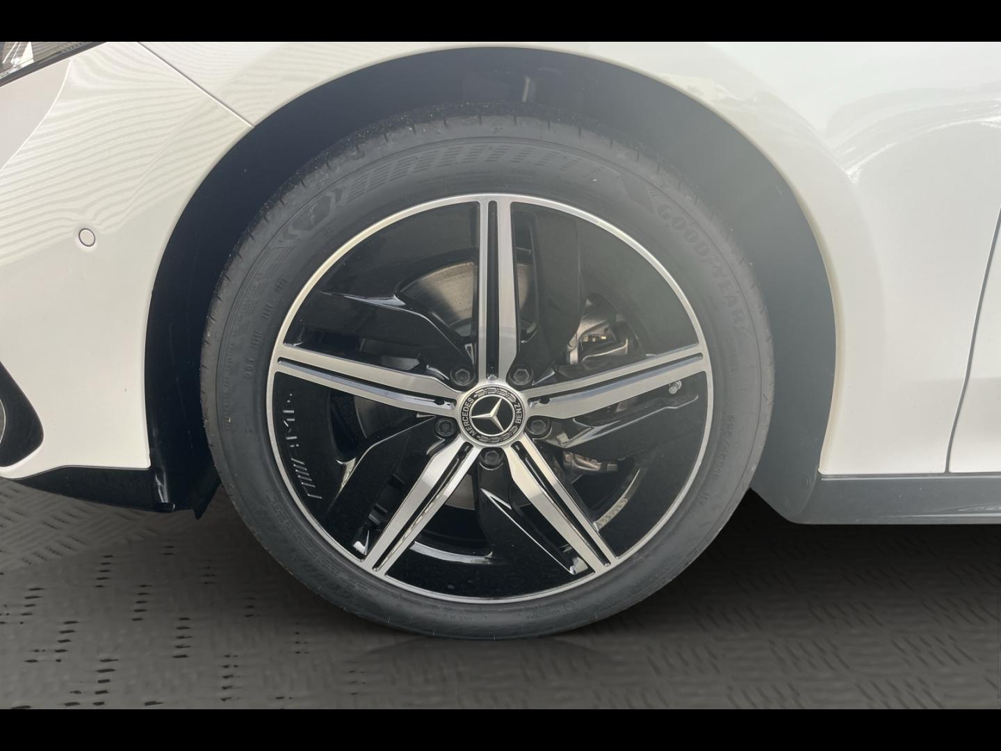 Image MERCEDES-BENZ CLA 250+ EQ 272ch AMG Line