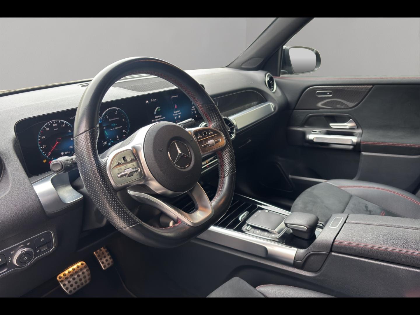 Image MERCEDES-BENZ GLB 220d 190ch AMG Line 4Matic 8G DCT