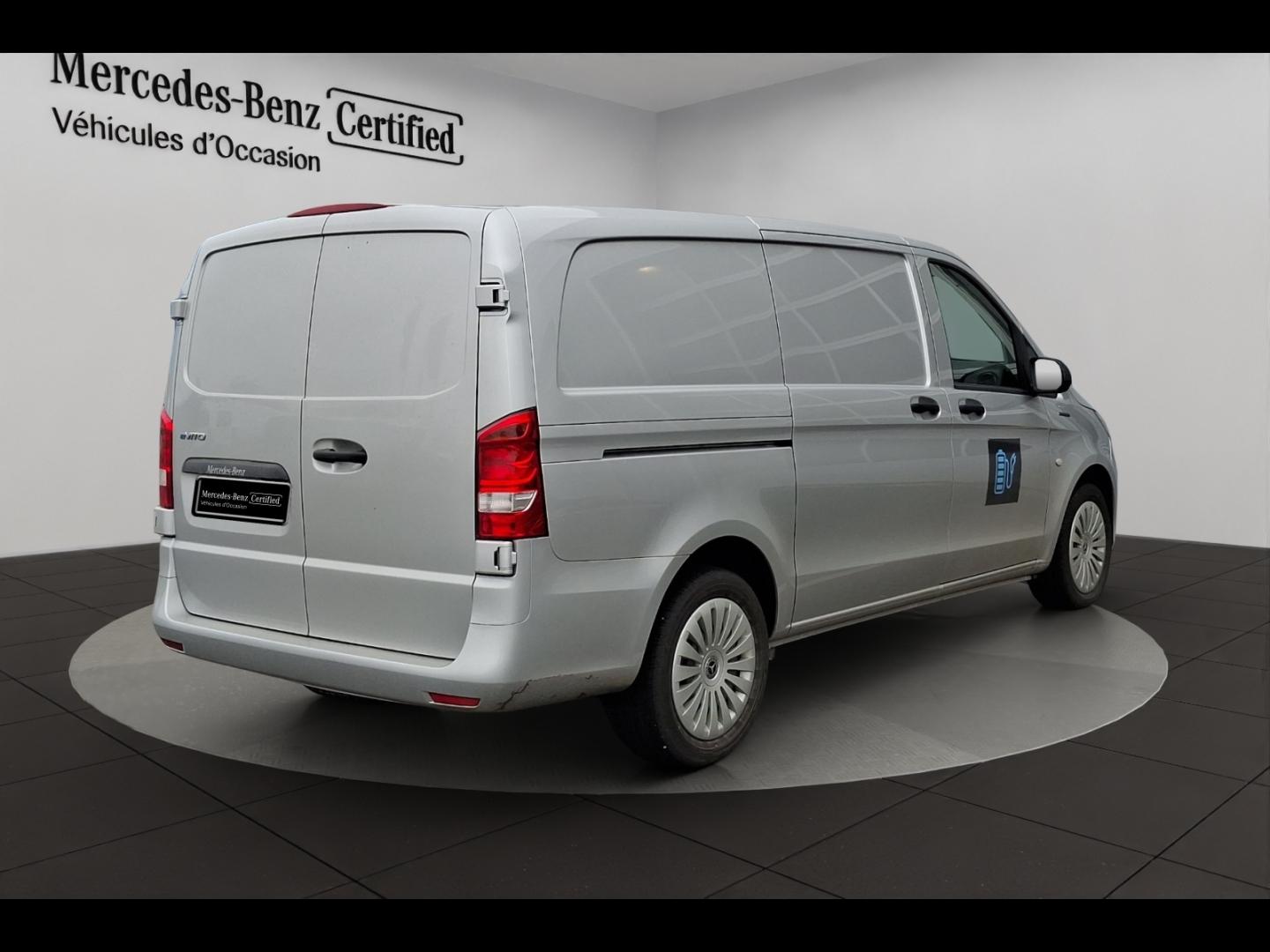 Image MERCEDES-BENZ Vito Fg eVito 129 204ch Long batterie 90 kWh