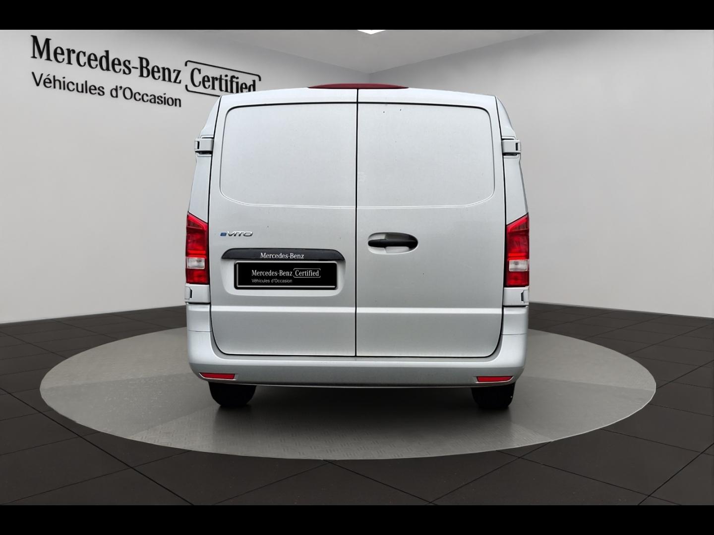 Image MERCEDES-BENZ Vito Fg eVito 129 204ch Long batterie 90 kWh