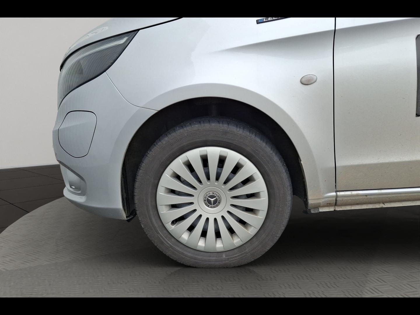 Image MERCEDES-BENZ Vito Fg eVito 129 204ch Long batterie 90 kWh