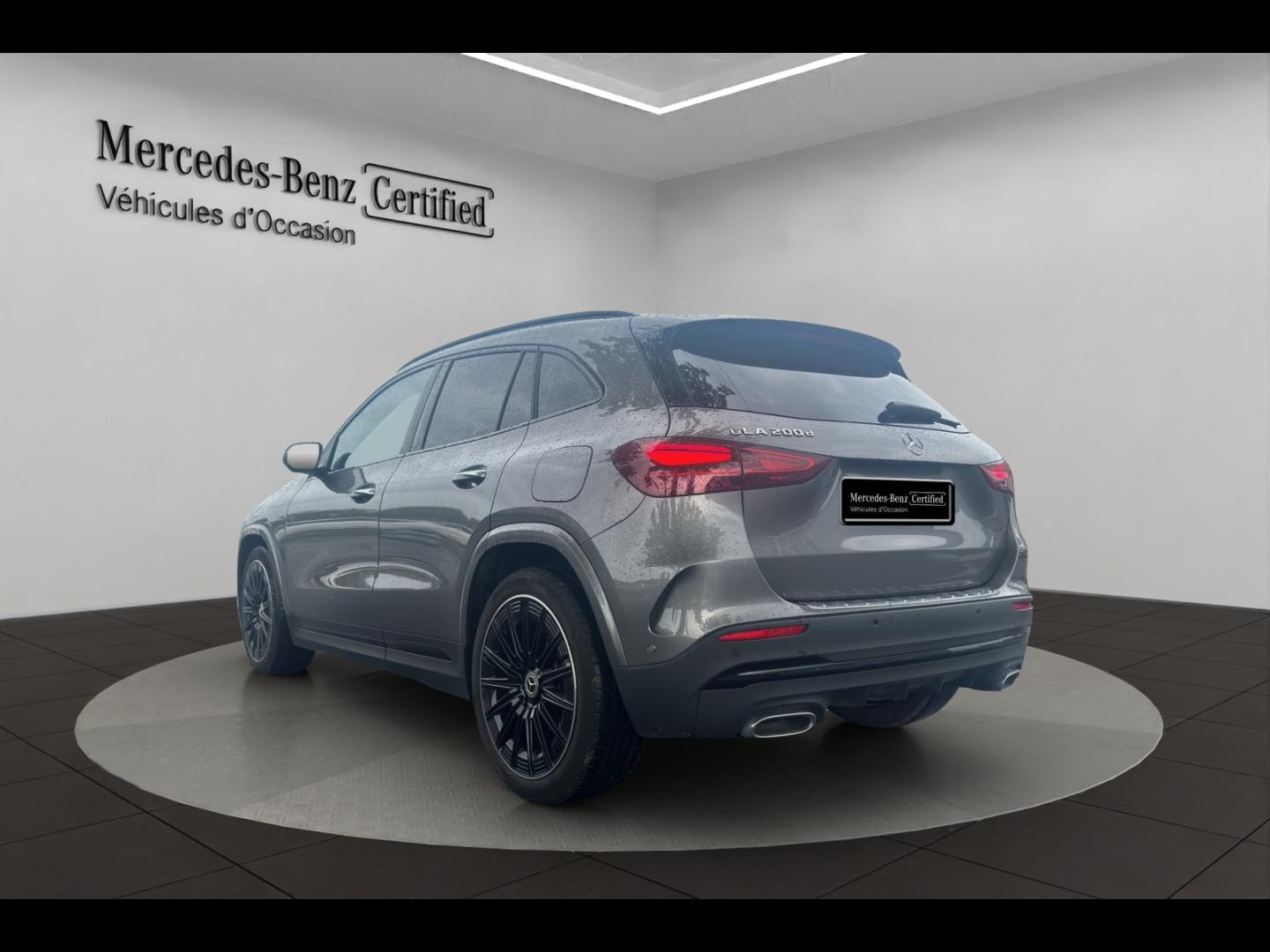Image MERCEDES-BENZ GLA 200 d 150ch AMG Line 8G-DCT