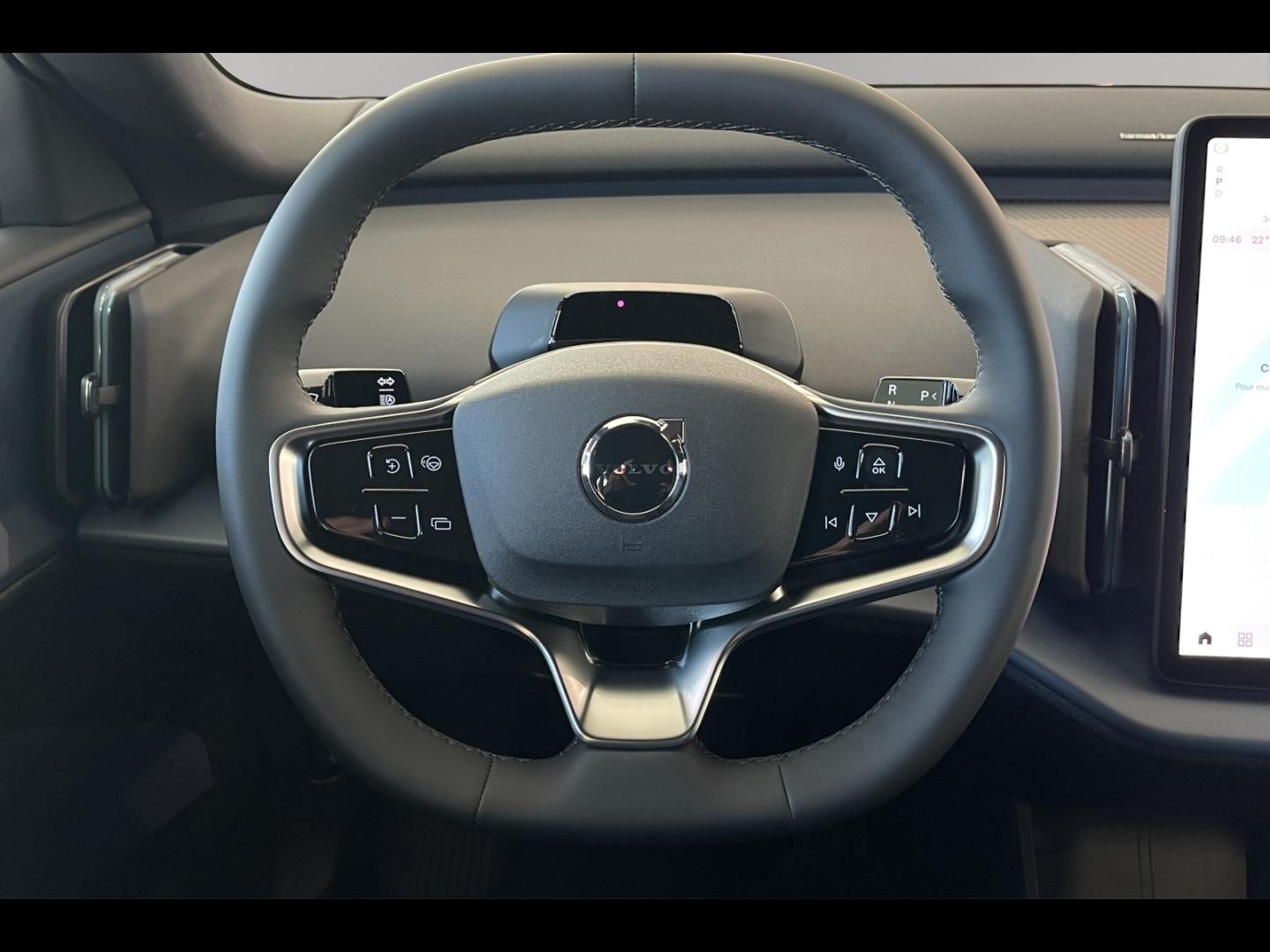 Image VOLVO EX30 P5 Long Range 272ch 69kWh Black Edition