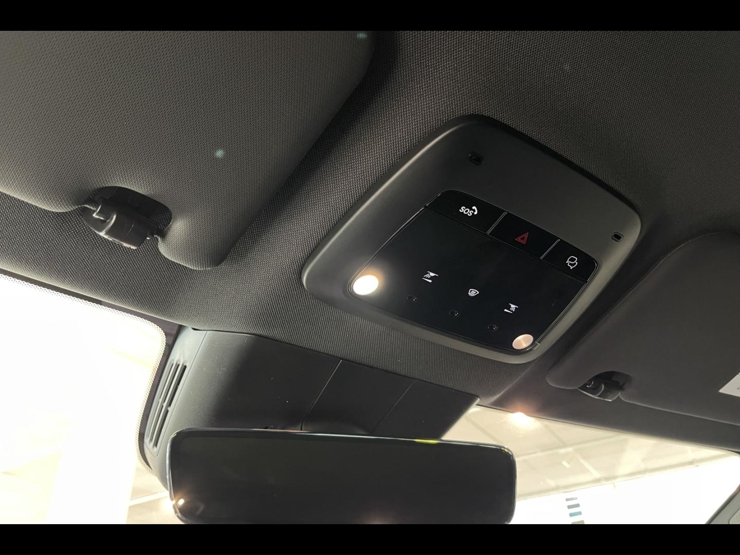 Image VOLVO EX30 P5 Long Range 272ch 69kWh Black Edition
