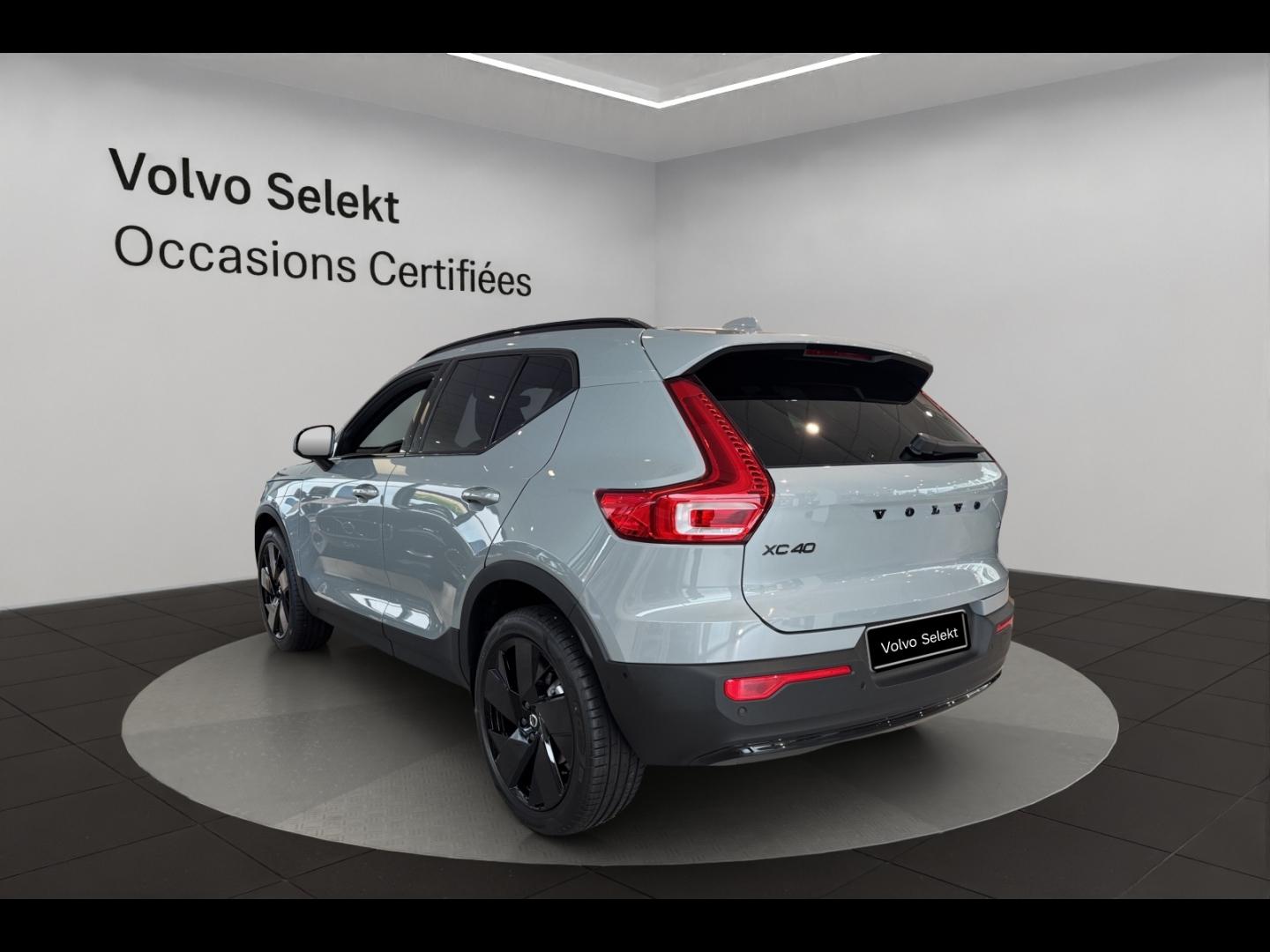 Image VOLVO XC40 B3 163ch Black Edition DCT 7