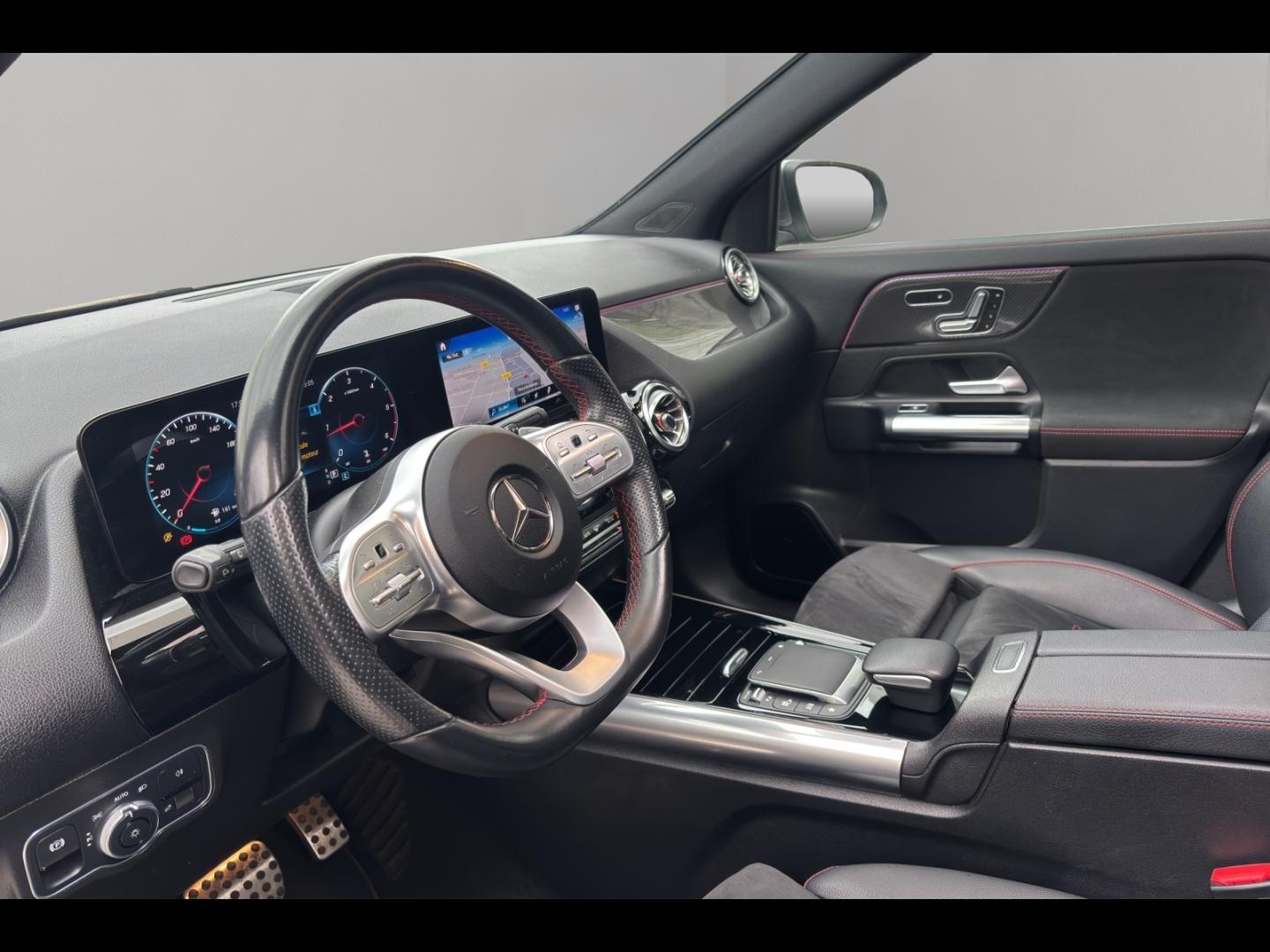 Image MERCEDES-BENZ GLA 200 d 150ch AMG Line 8G-DCT