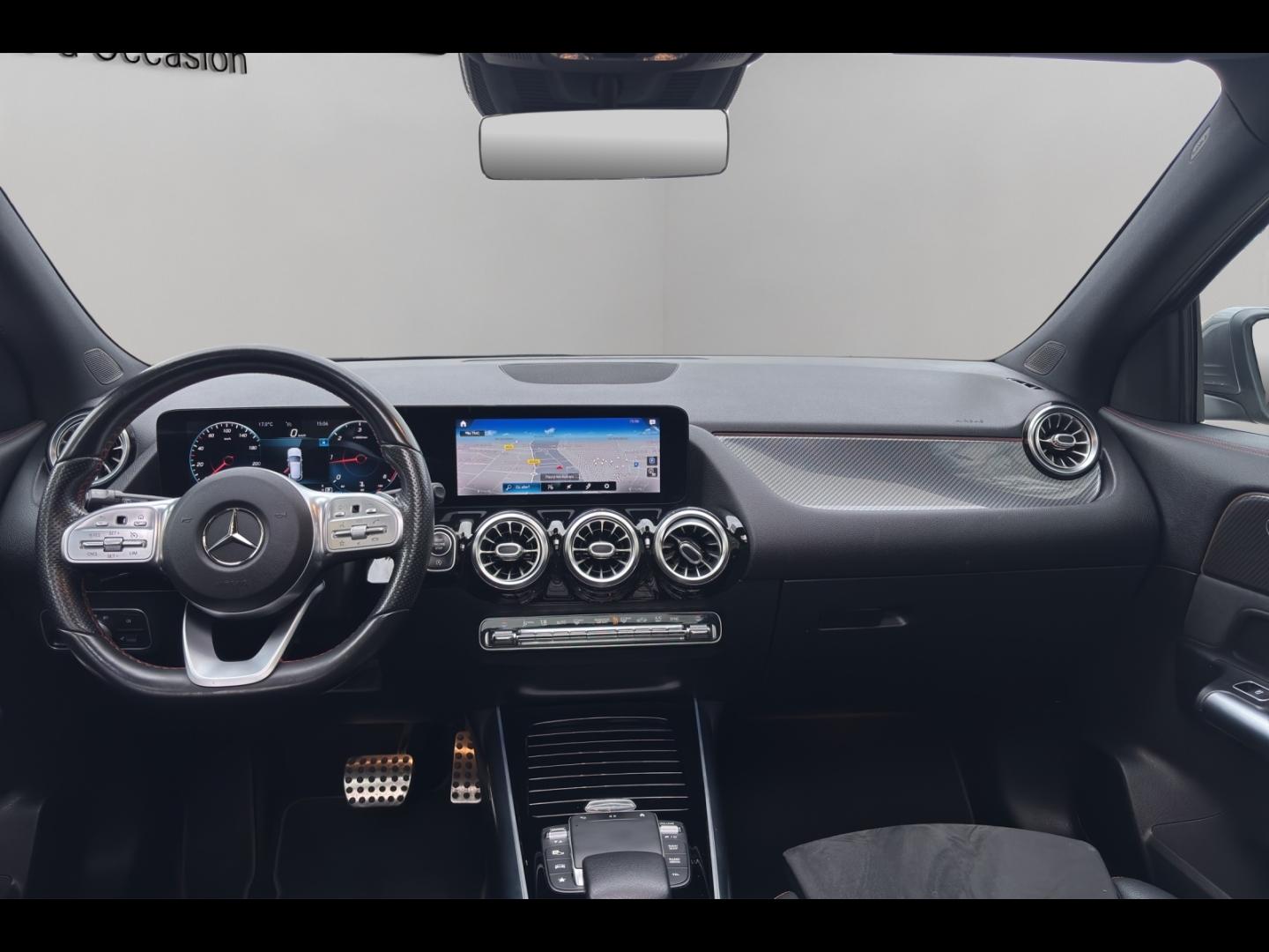 Image MERCEDES-BENZ GLA 200 d 150ch AMG Line 8G-DCT