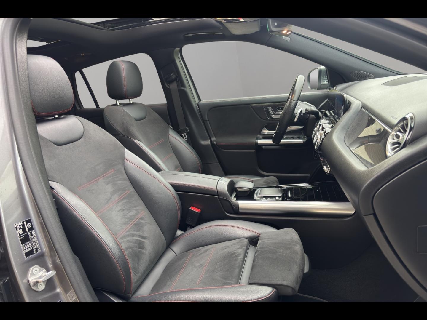 Image MERCEDES-BENZ GLA 200 d 150ch AMG Line 8G-DCT