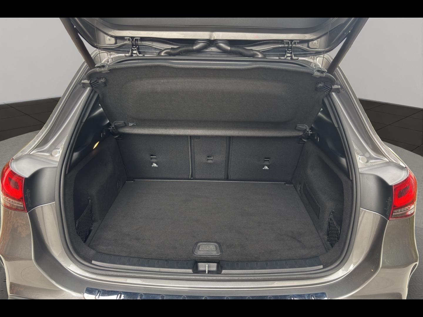 Image MERCEDES-BENZ GLA 200 d 150ch AMG Line 8G-DCT