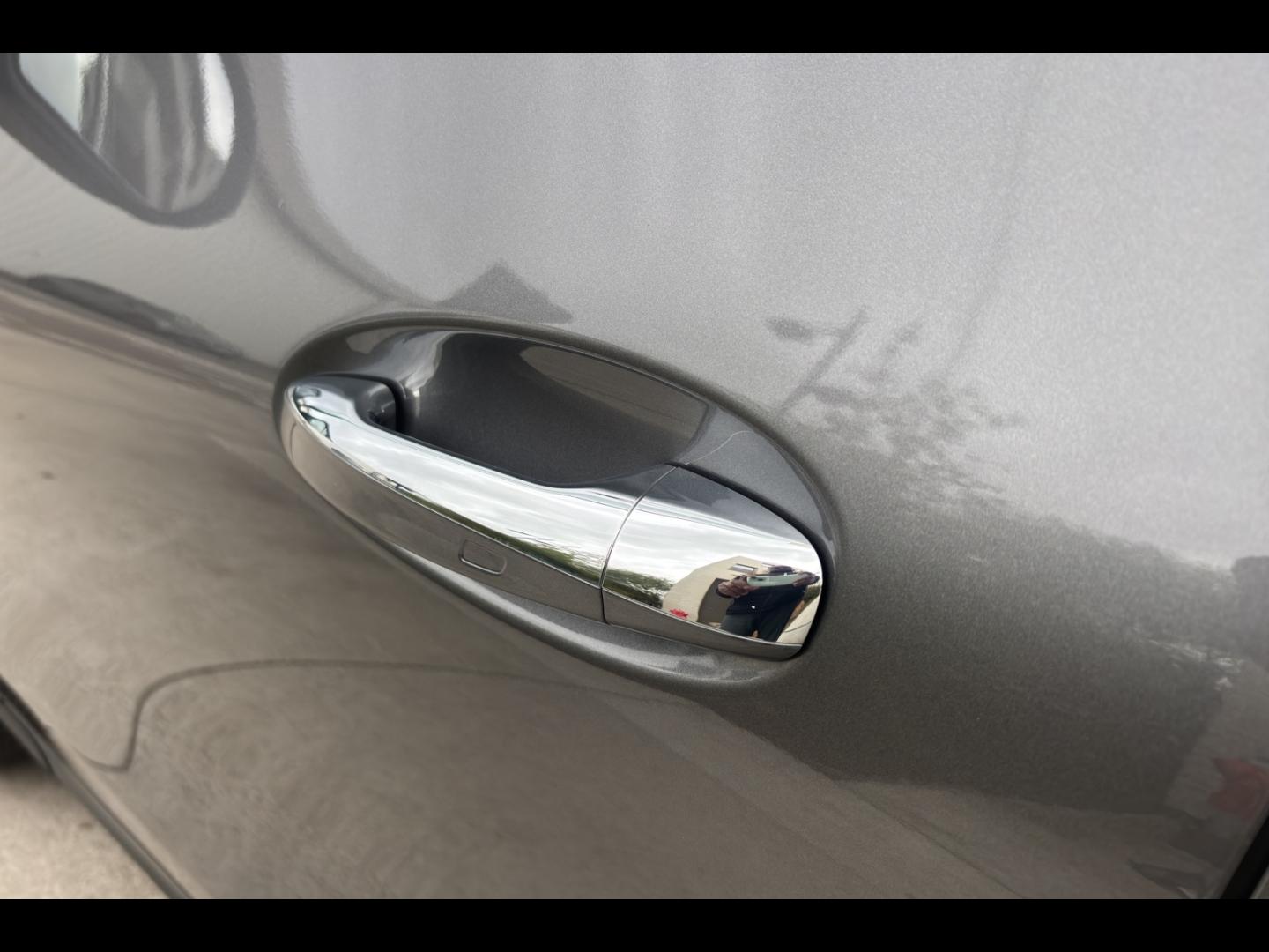 Image MERCEDES-BENZ GLA 200 d 150ch AMG Line 8G-DCT