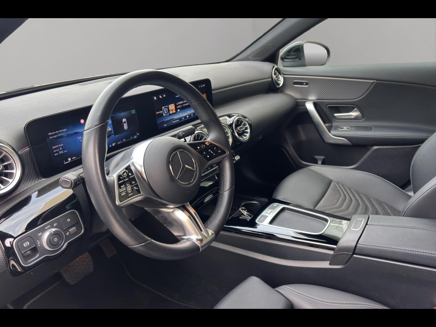 Image MERCEDES-BENZ Classe A 180 136ch Progressive Line 7G-DCT