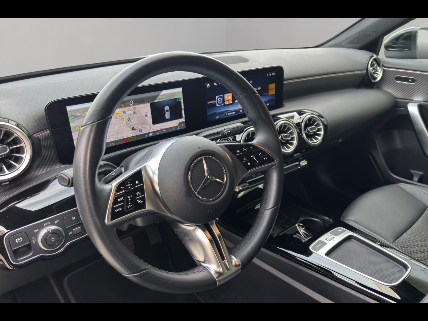 Image MERCEDES-BENZ Classe A 180 136ch Progressive Line 7G-DCT