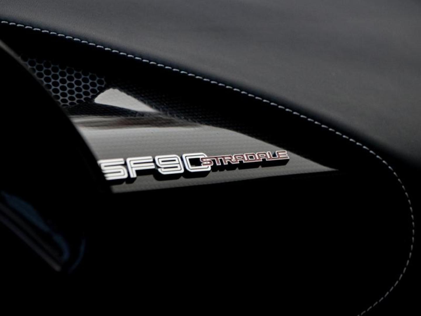Image FERRARI SF90 STRADALE Coupe