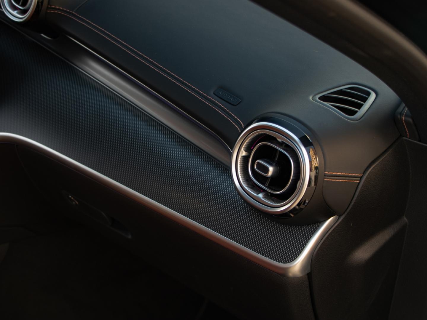 Image MERCEDES-BENZ Classe C 300 e 204+129ch AMG Line