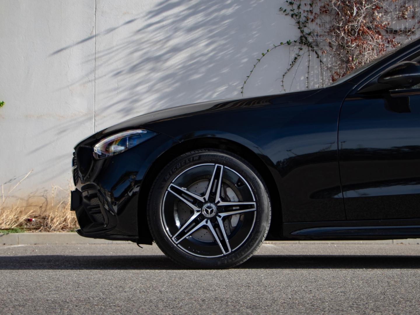 Image MERCEDES-BENZ Classe C 300 e 204+129ch AMG Line