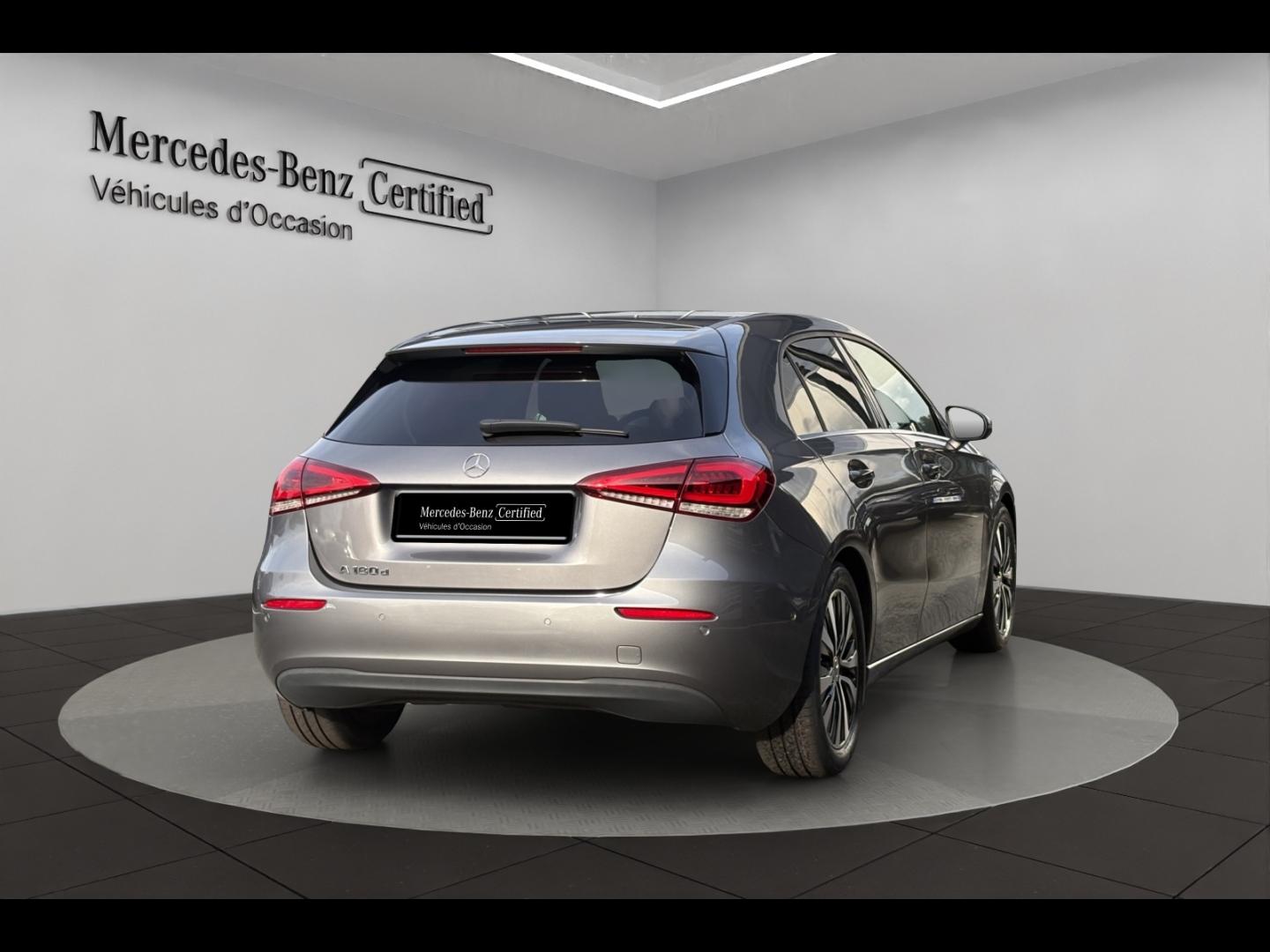 Image MERCEDES-BENZ Classe A 180d 116ch Style Line 8G-DCT