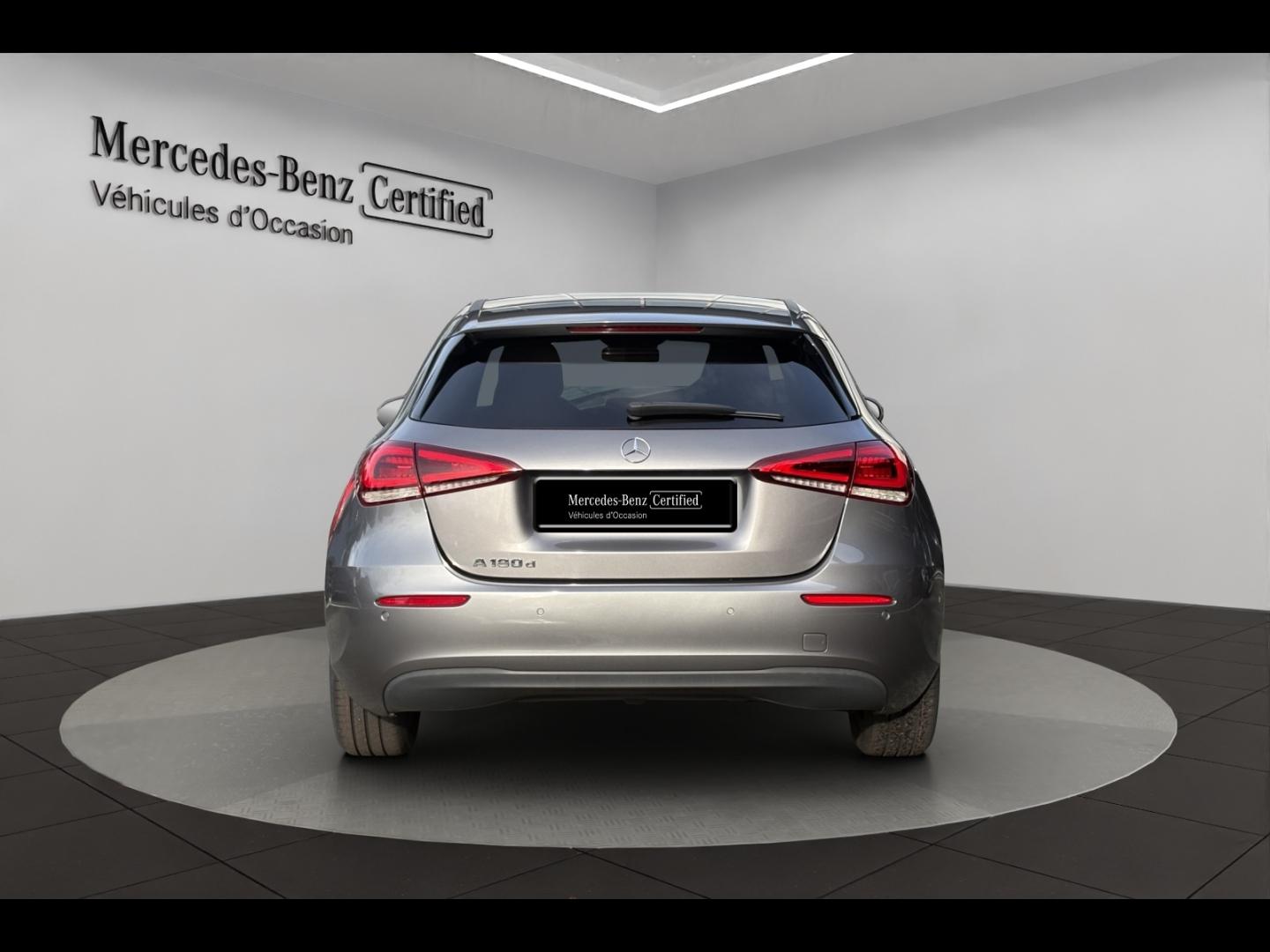Image MERCEDES-BENZ Classe A 180d 116ch Style Line 8G-DCT