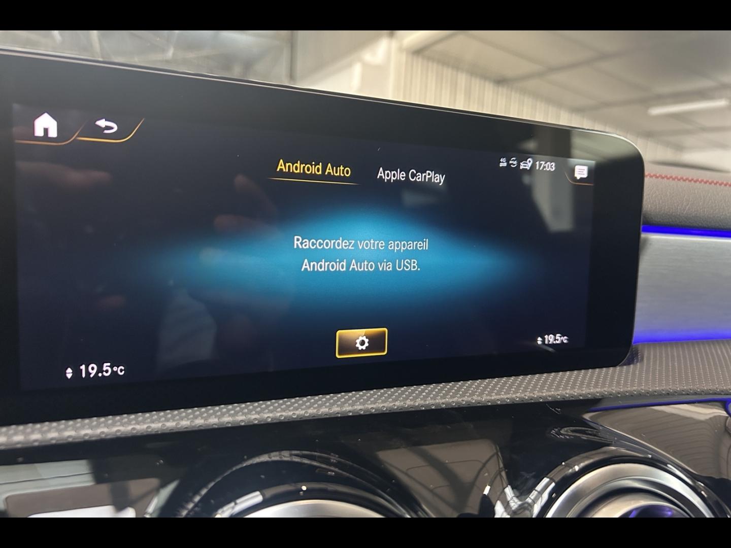 Image MERCEDES-BENZ CLA Shooting Brake 200 d 150ch AMG Line 8G-DCT