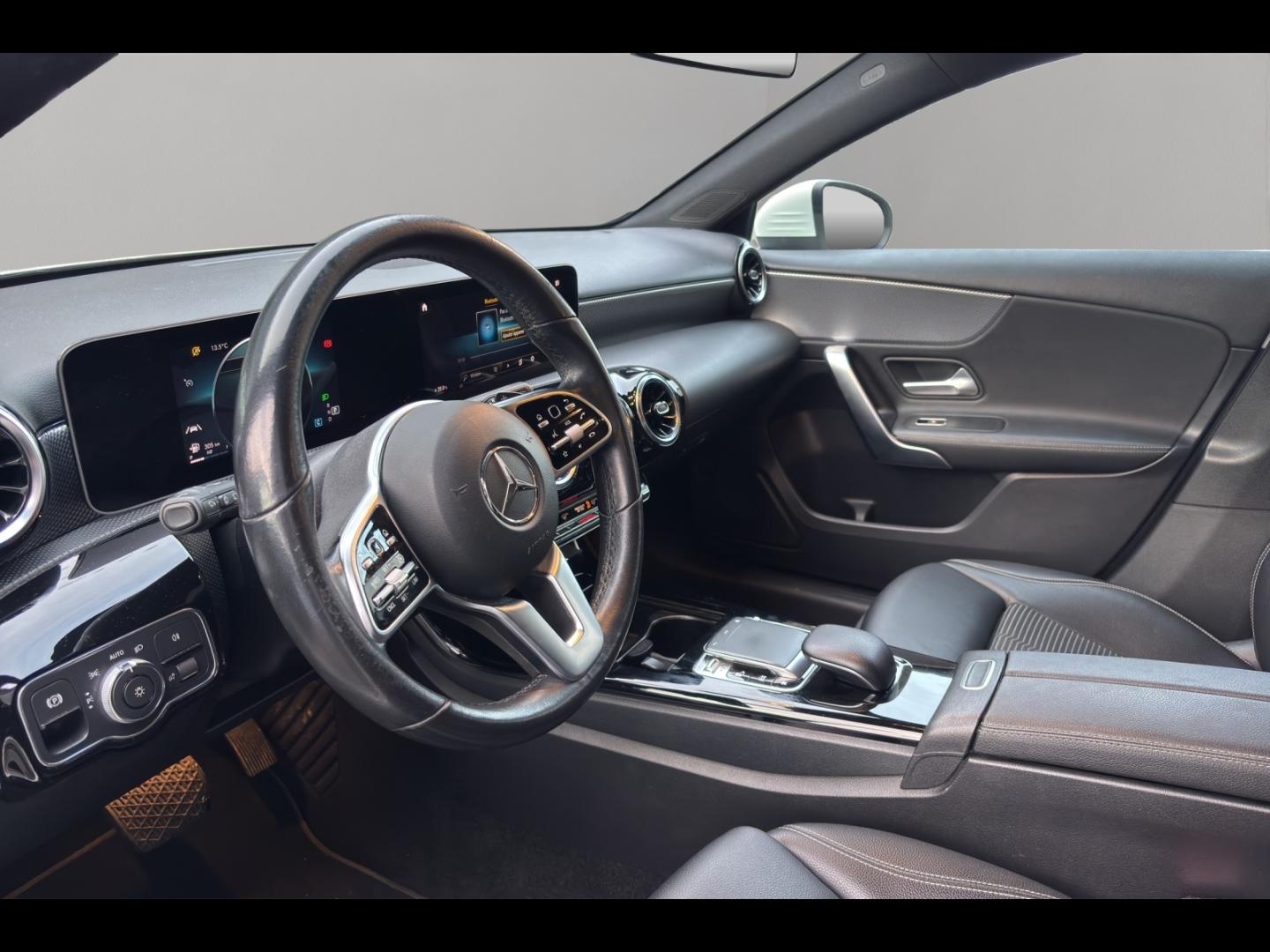 Image MERCEDES-BENZ Classe A 180 d 116ch Progressive Line 7G-DCT