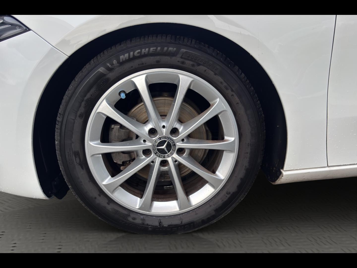 Image MERCEDES-BENZ Classe A 180 d 116ch Progressive Line 7G-DCT