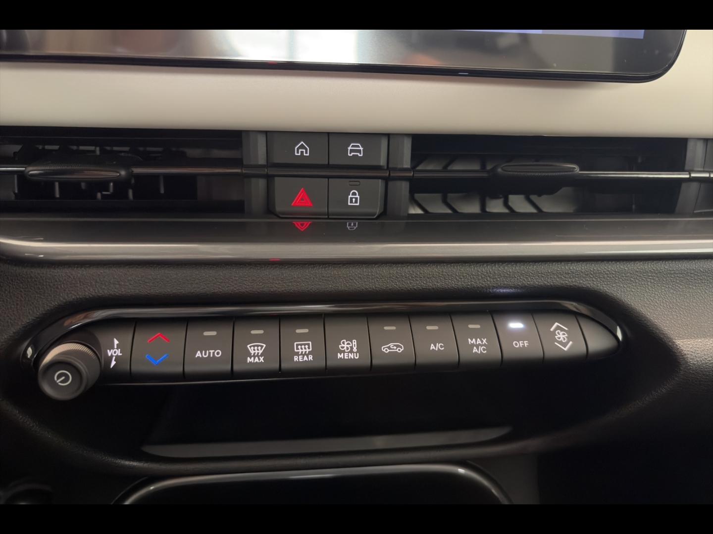 Image FIAT 600 e 156ch 54kWh La Prima