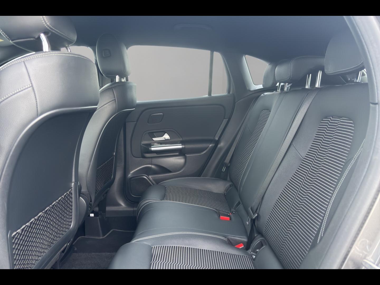 Image MERCEDES-BENZ GLA 200 d 150ch Business Line 8G-DCT