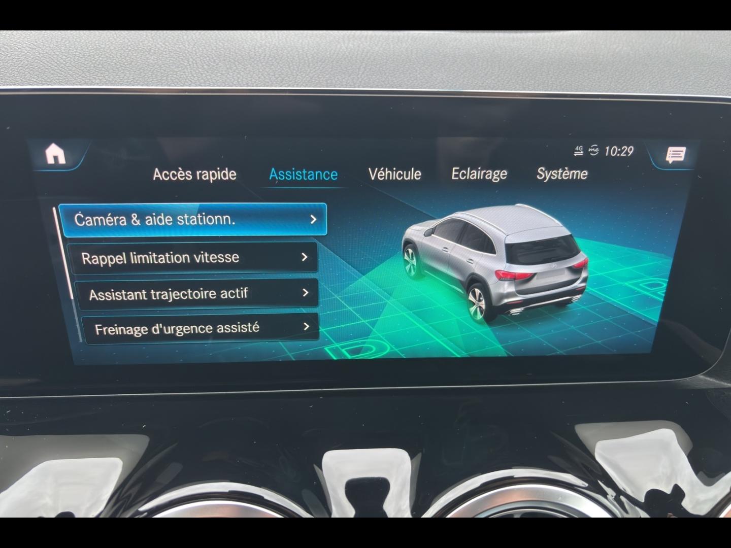 Image MERCEDES-BENZ GLA 200 d 150ch Business Line 8G-DCT