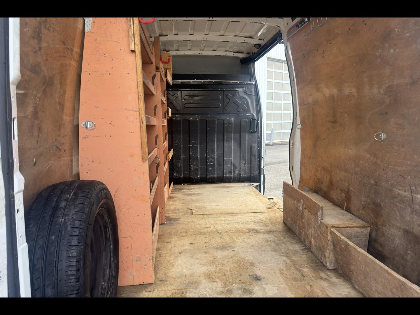 Image IVECO Daily 35S Fg 35S14H / Fourgon 12m3 / 2018 / 180285kms