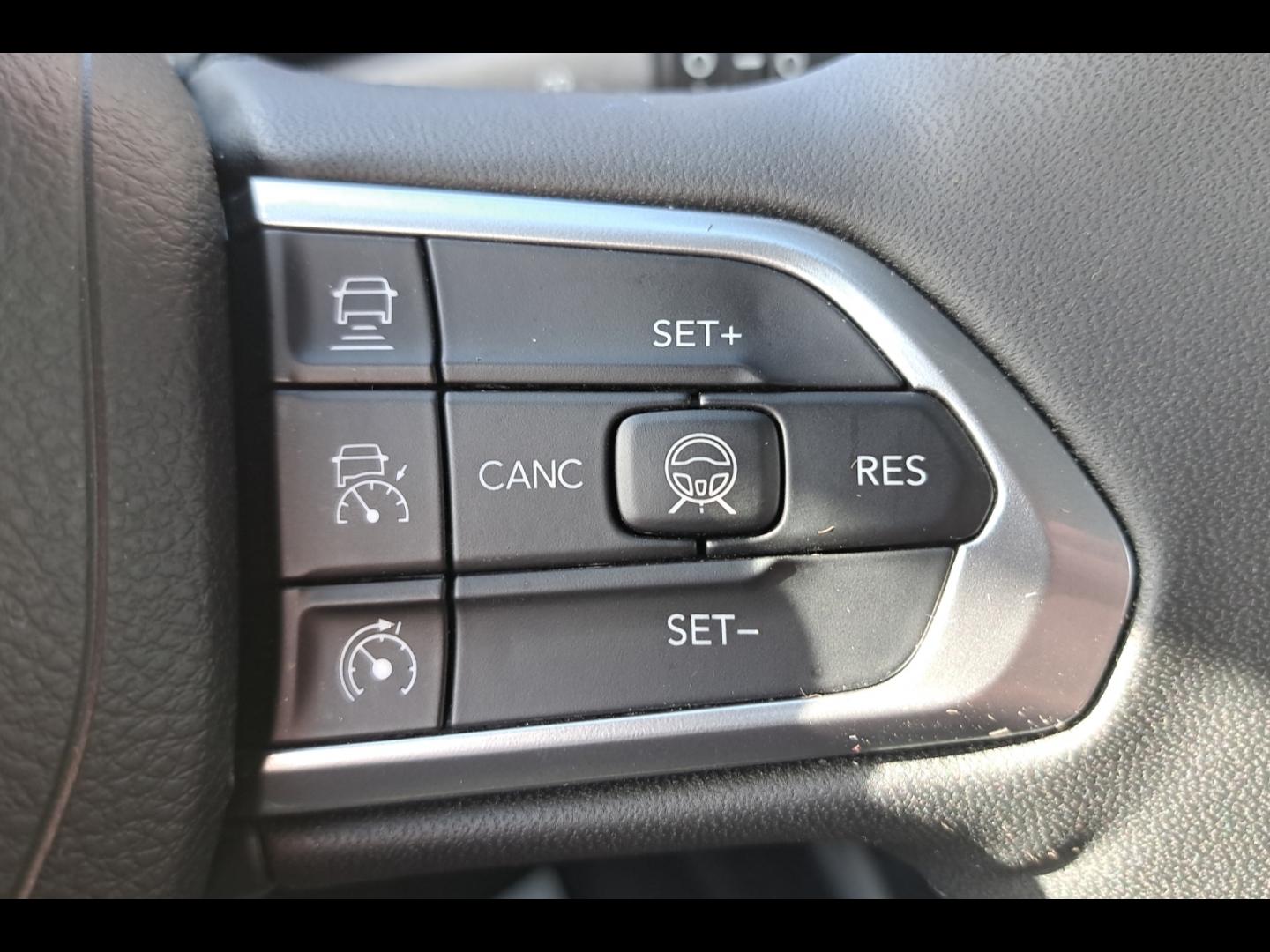 Image JEEP Compass 1.5 Turbo T4 130ch MHEV Summit 4x2 BVR7