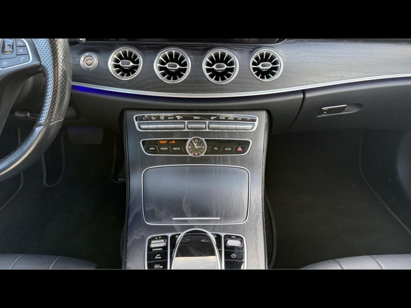 Image MERCEDES-BENZ Classe E Coupe 220 d 194ch Executive 9G-Tronic Euro6d-T