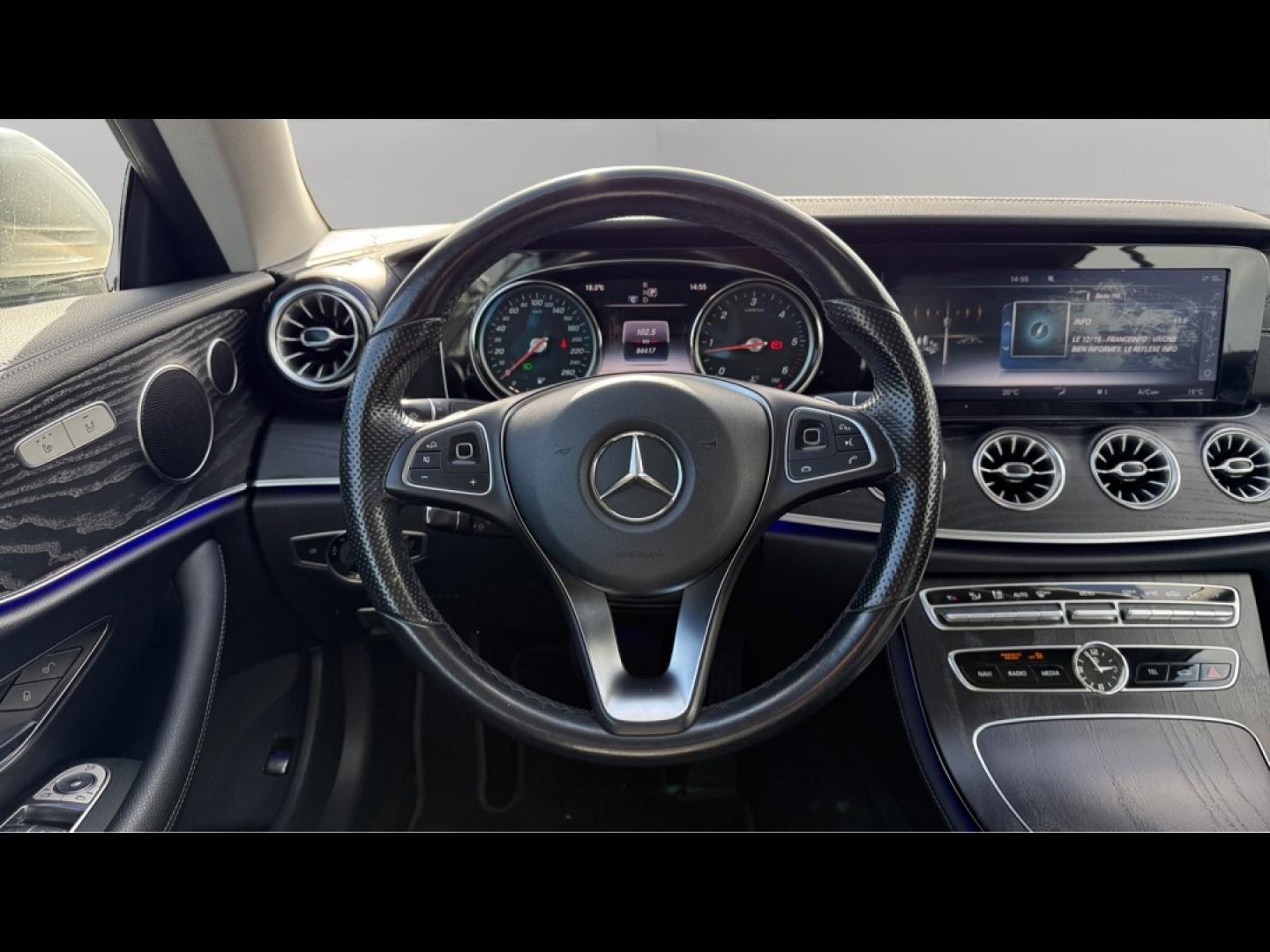 Image MERCEDES-BENZ Classe E Coupe 220 d 194ch Executive 9G-Tronic Euro6d-T